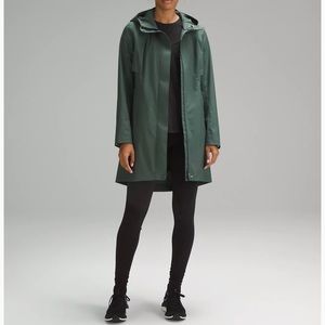 Lululemon Rain Rebel - Green, size 8, NWT